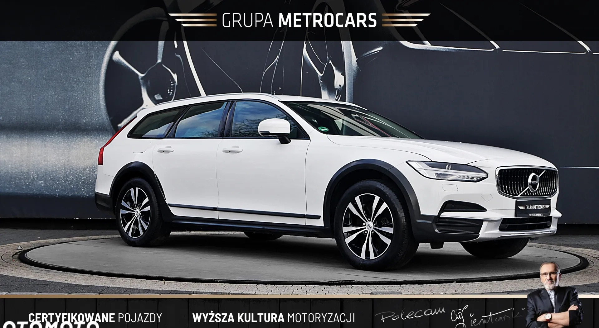 Volvo V90 Cross Country cena 135899 przebieg: 99547, rok produkcji 2019 z Nowy Dwór Gdański małe 631